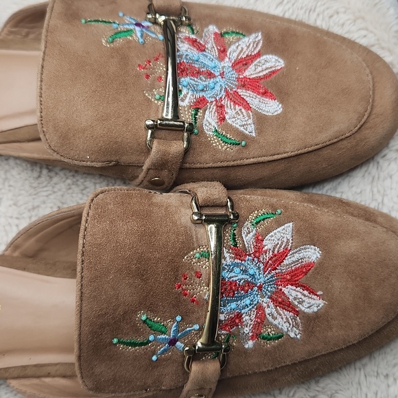 Franco Sarto Women's Brown Embroidered Mules - Picture 3 of 5